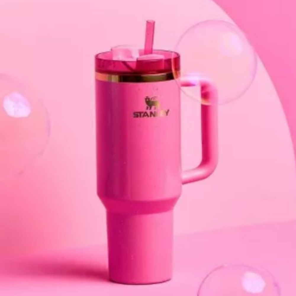 NEW Stanley x Target x Wicked Glinda Flowstate Quencher 40oz Tumbler
